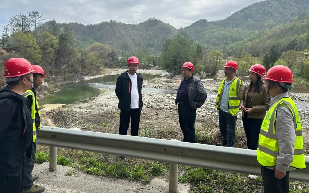 凯时尊龙人生就是博集团开展清明节前安全检查